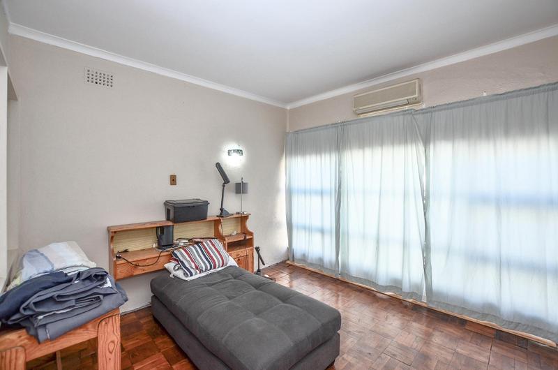 5 Bedroom Property for Sale in Parow North Western Cape